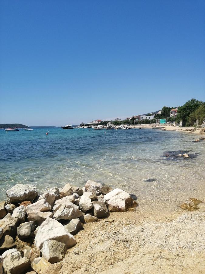 Apartmani Katarina Barbat na Rabu 外观 照片