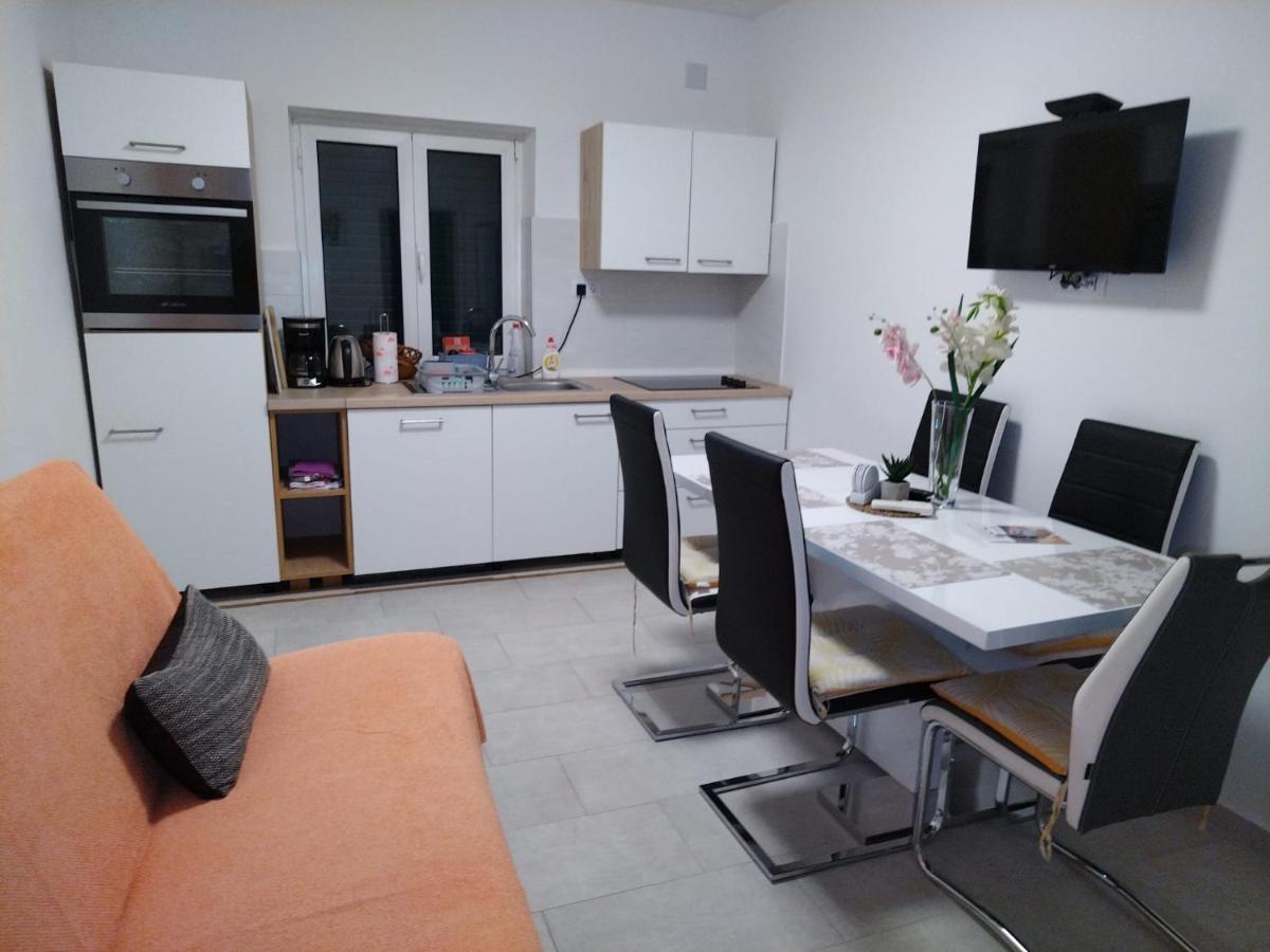 Apartmani Katarina Barbat na Rabu 外观 照片