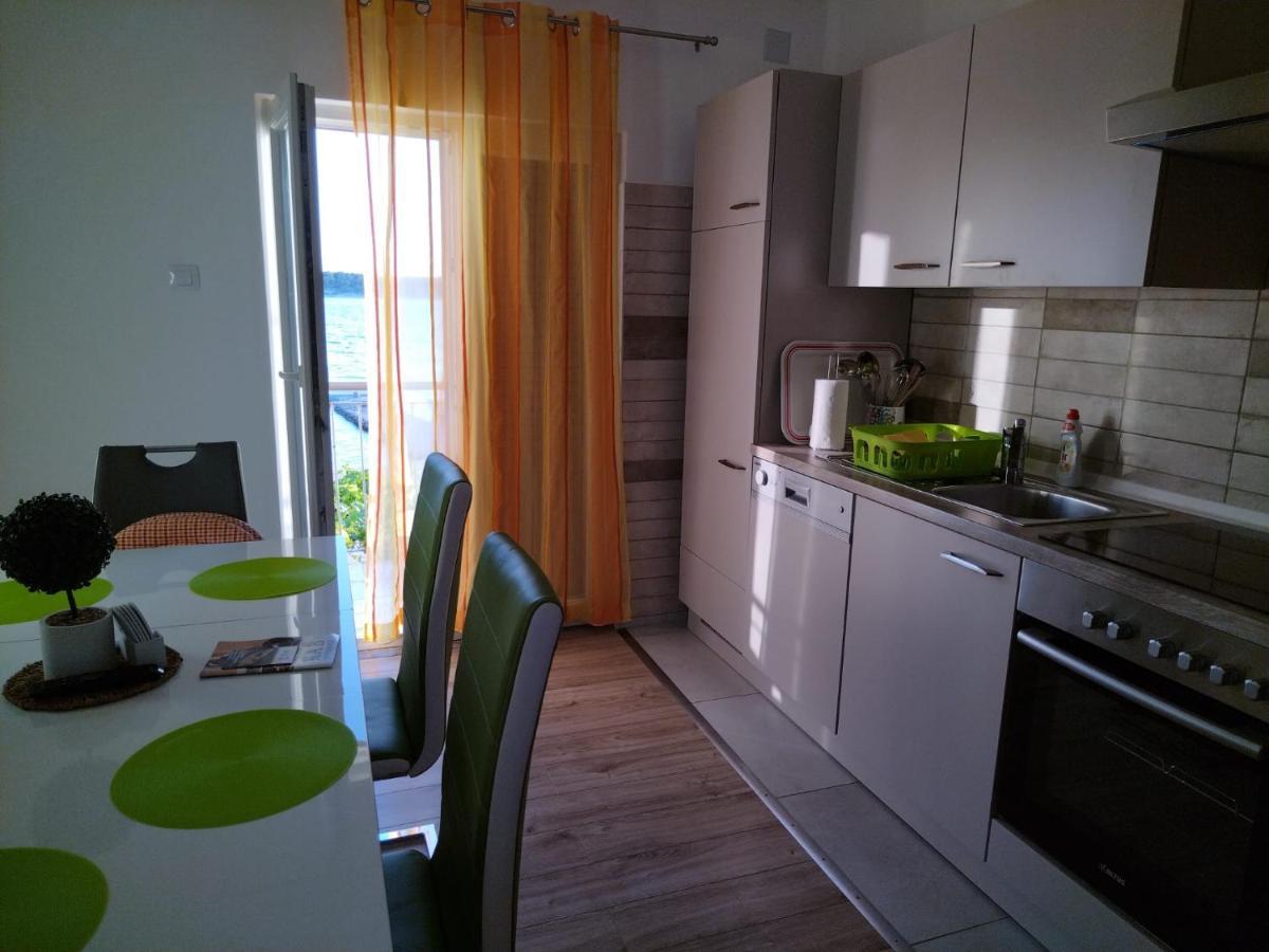 Apartmani Katarina Barbat na Rabu 外观 照片