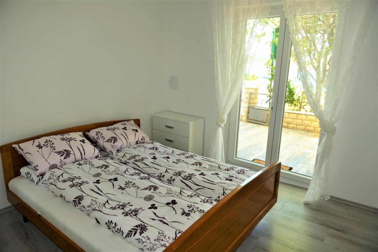 Apartmani Katarina Barbat na Rabu 外观 照片